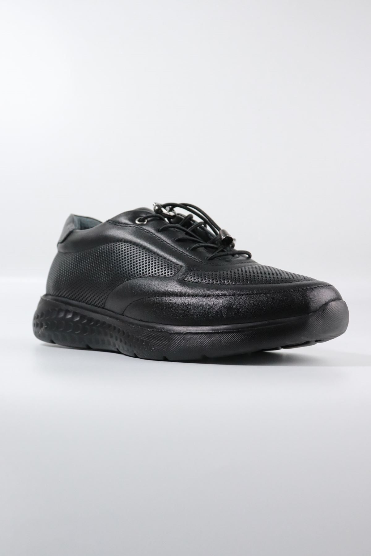 Trendayakkabı - 029 Ful Siyah Hakiki Deri Kadın Günlük Ayakkabı